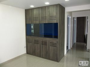 6ft-5 N30 Custom Made Tank - A full-height 6-feet aquarium neatly installed in living hall corner. Cabinet in wood-grain finish.