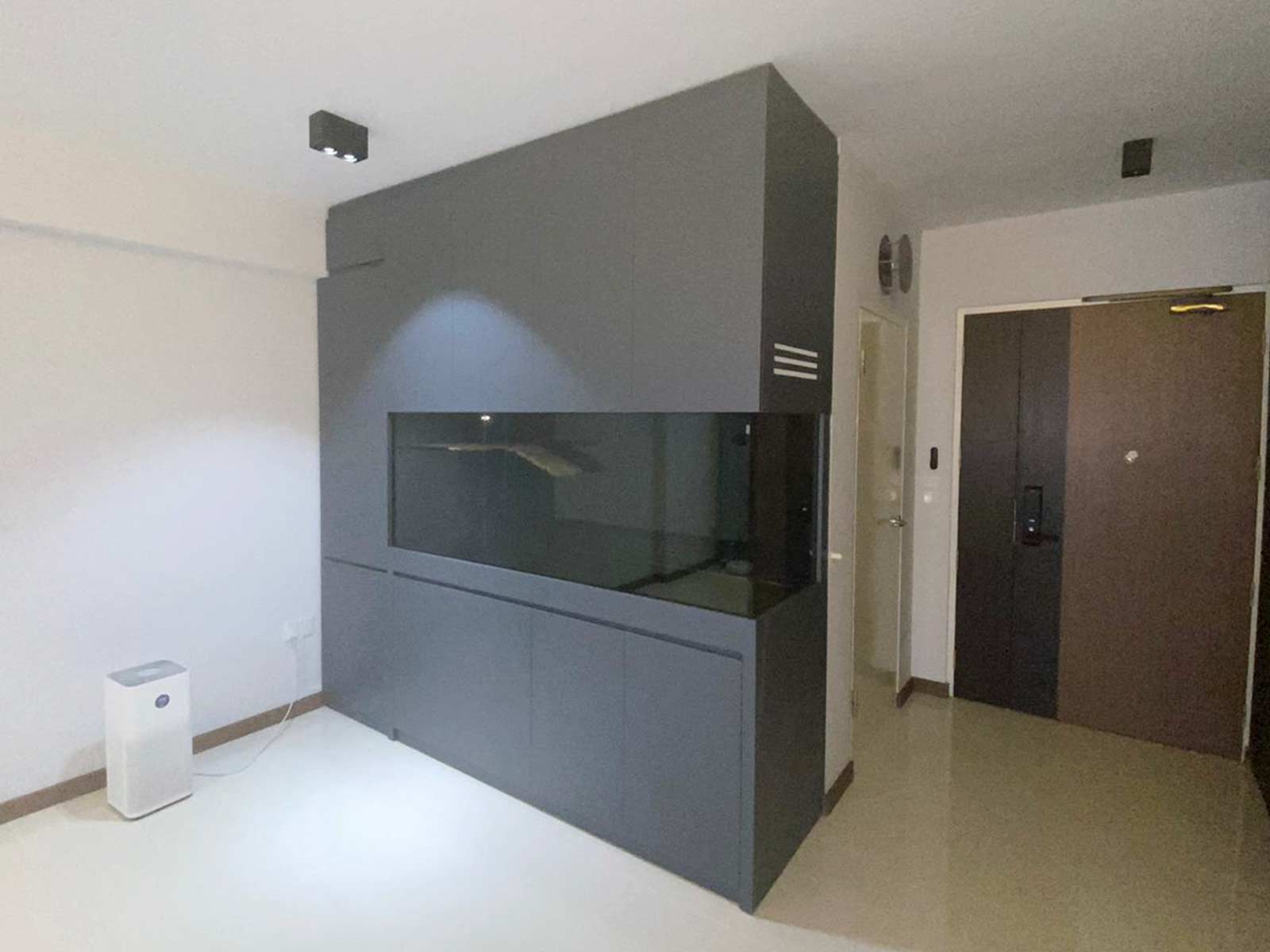 Full Height Tanks Tall Aquarium with floortoceiling N30 Tank