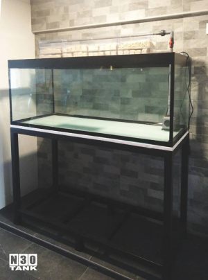 MT-816: N30 Tank 60 inch (L) x 24 inch (W) x 24 inch (H) 12mm all Japan grade 1 glass with heavy-duty mild steel stand. N30 glass overhead Filter Tray, pipe set and Marine Pure Media set with Eheim pump.