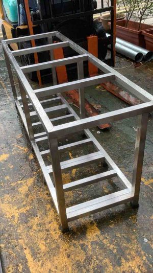 MT-822: Customised Metal Stand for Aquarium (N30 Tank)