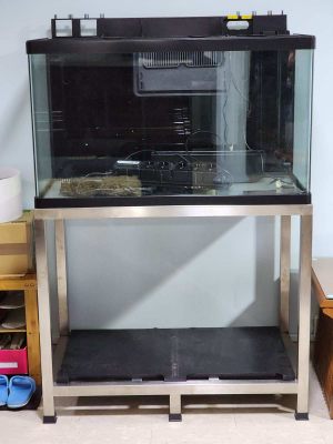  MT-825: Aquarium Tank with Stainless Steel Stand (Custom made by N30 Tank)
