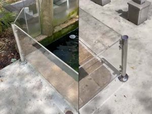 Pond Safety Work: Thick acrylic panel railing with stainless steel pillars.